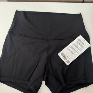 Lululemon Align High rise short 4”